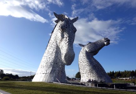 The Kelpies - 30 metrů vysoké sochy mýtických koní.